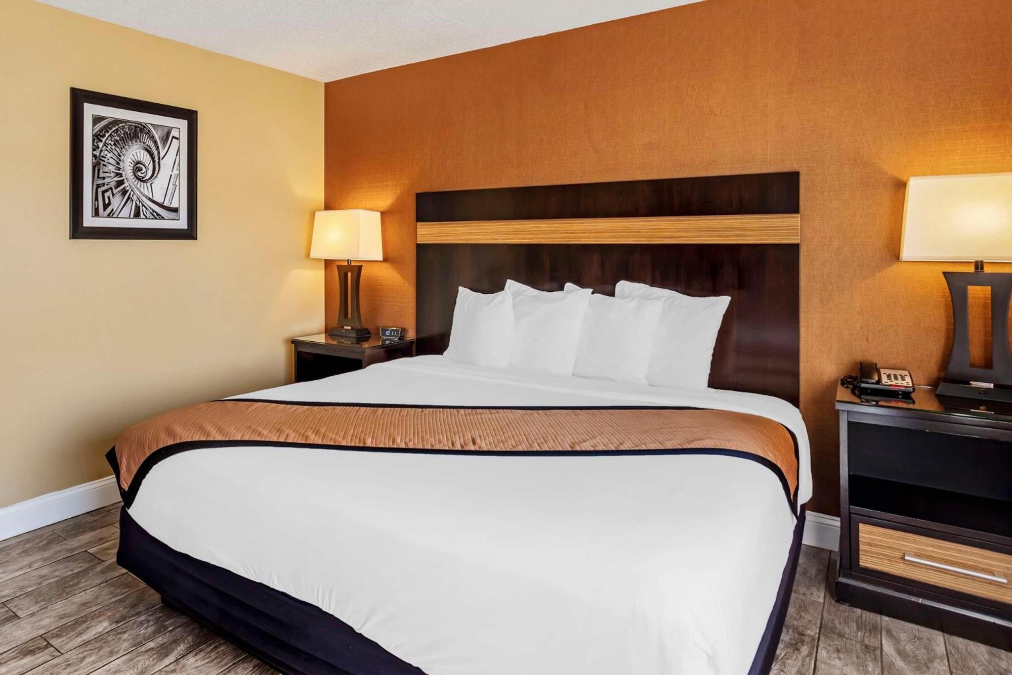 Best Western Plus Newark Airport West Экстерьер фото